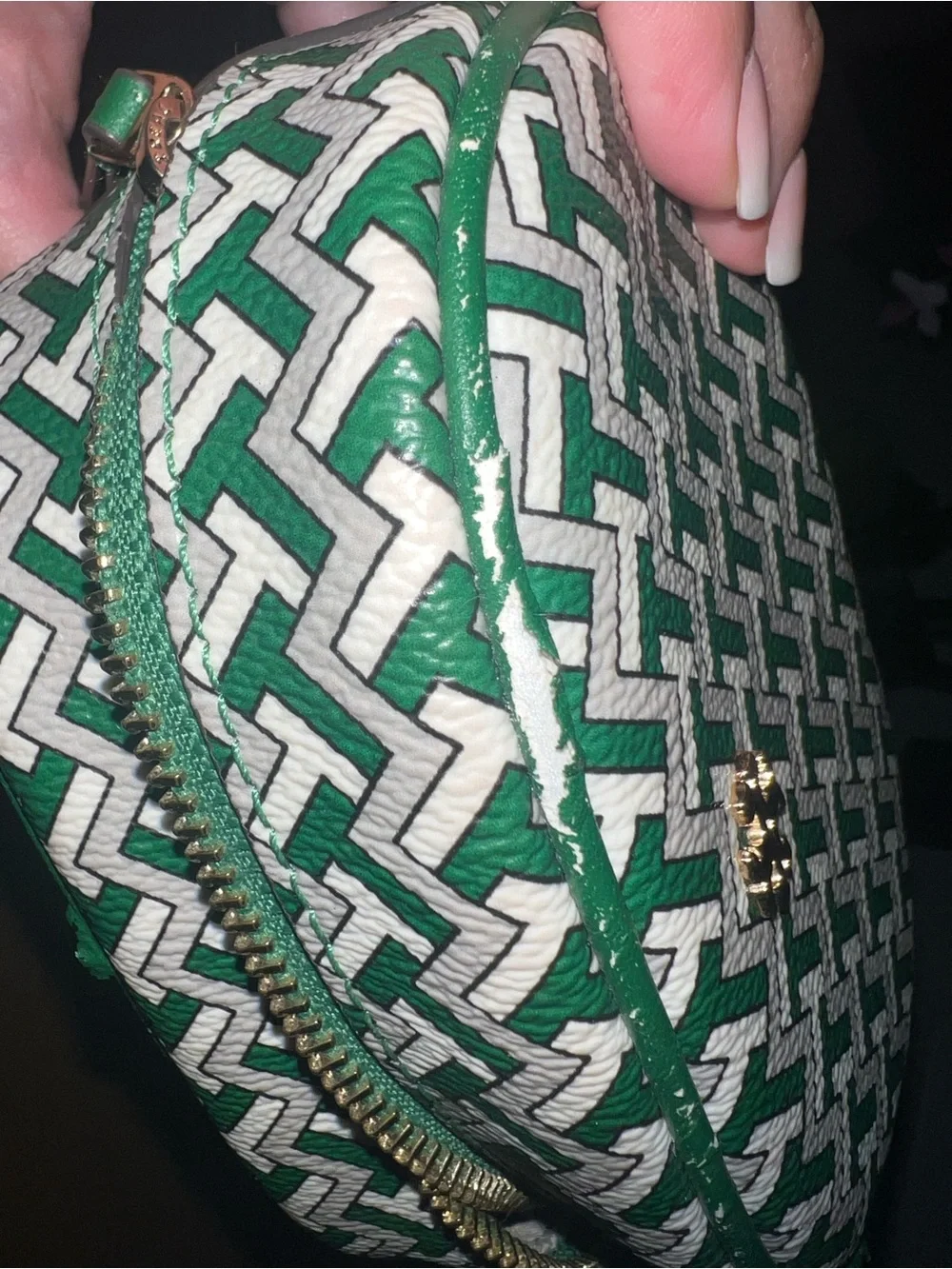 Tory Burch Green & White Woven-Pattern Cosmetic Pouch with Gold Logo - Picture 6 of 8